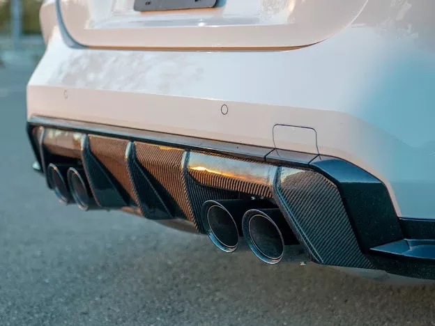 2021-UP BMW G80 M3 | G82 /G83 M4 | M-PERFORMANCE STYLE CARBON FIBER REAR BUMPER DIFFUSER