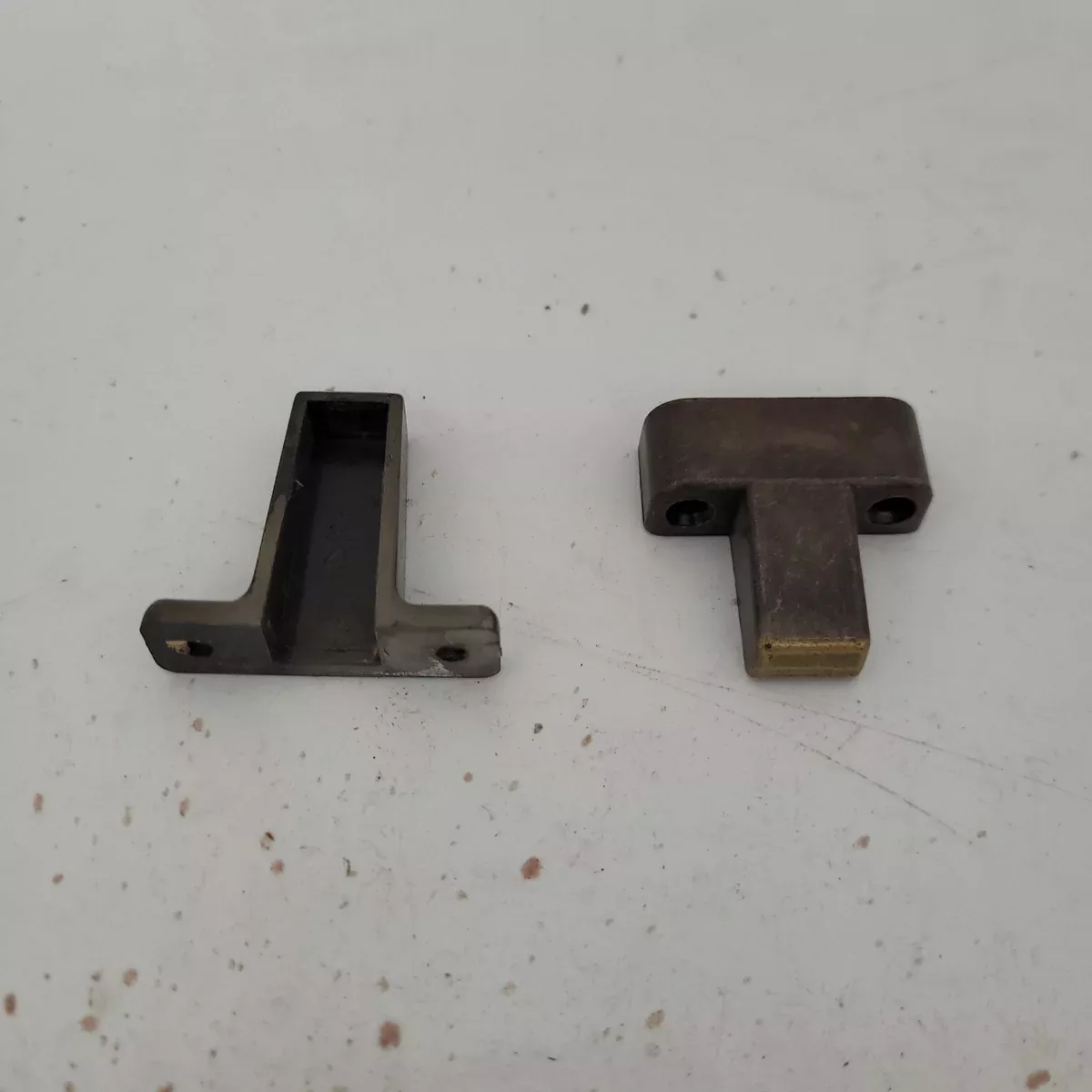 Used Antique positive 3/4" Catch