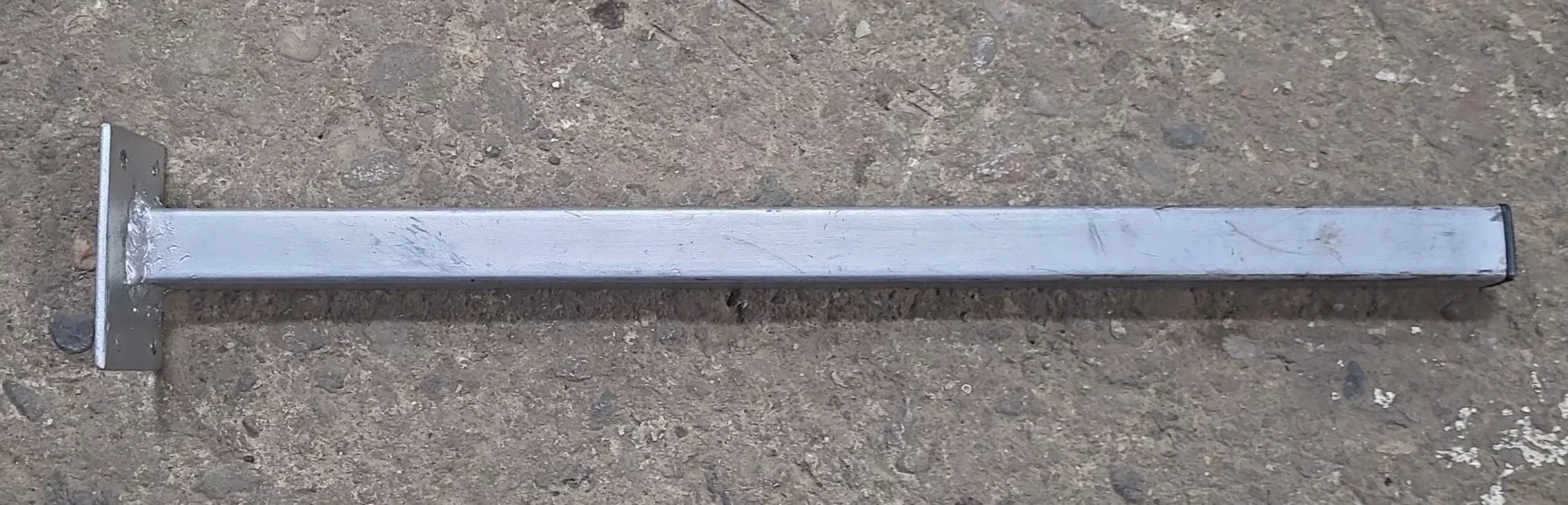 Used Stationary table leg 17 3/4"